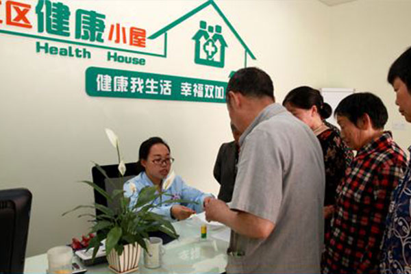 ����С�ݽ��������A����Ѫ��